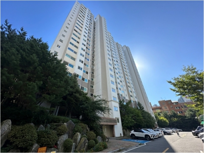 본건 건물(2206동) 전경