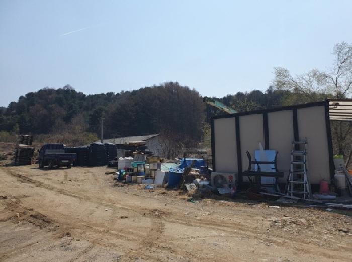 목록4 및 제시외 컨테이너 2동