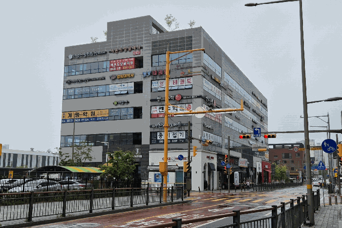 본건 건물 전경