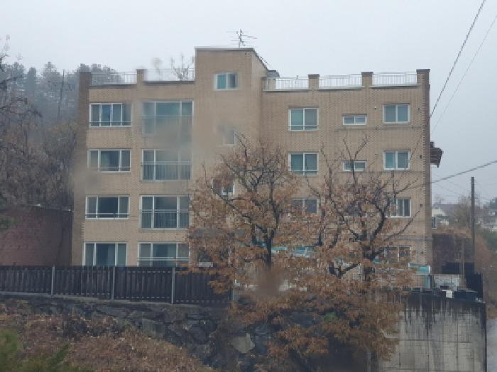건물 전경