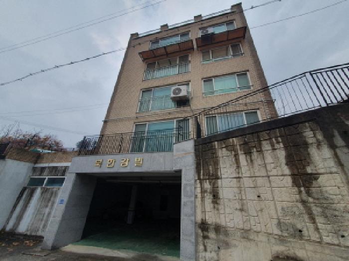 건물 전경