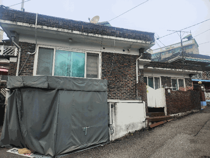 제시외건물(주택 1동 : 폭포로17번길 9-9)